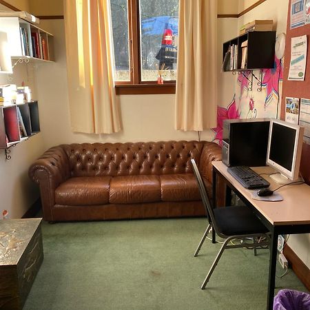 Manor House Backpackers Albergue Dunedin Exterior foto