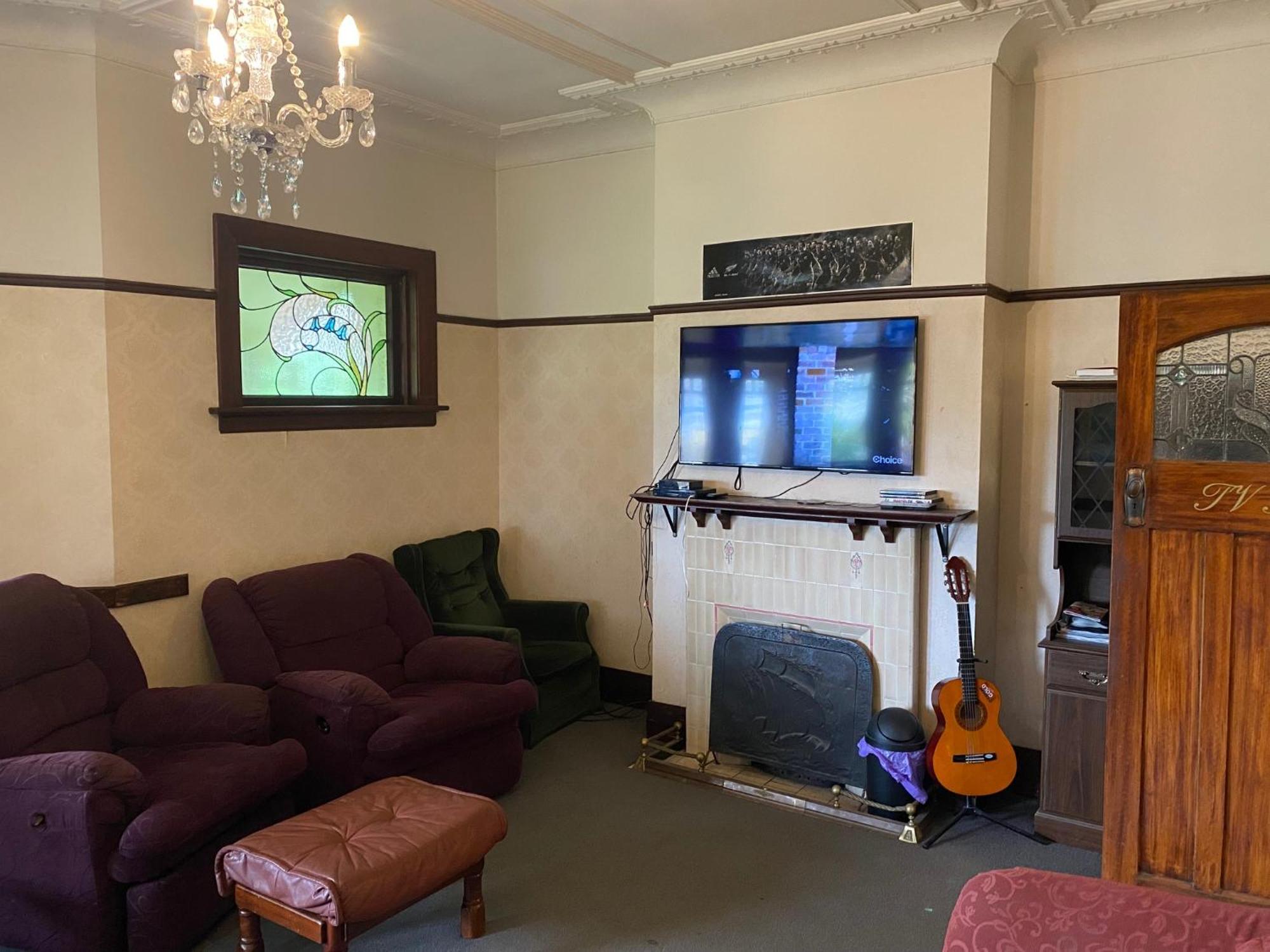 Manor House Backpackers Albergue Dunedin Exterior foto